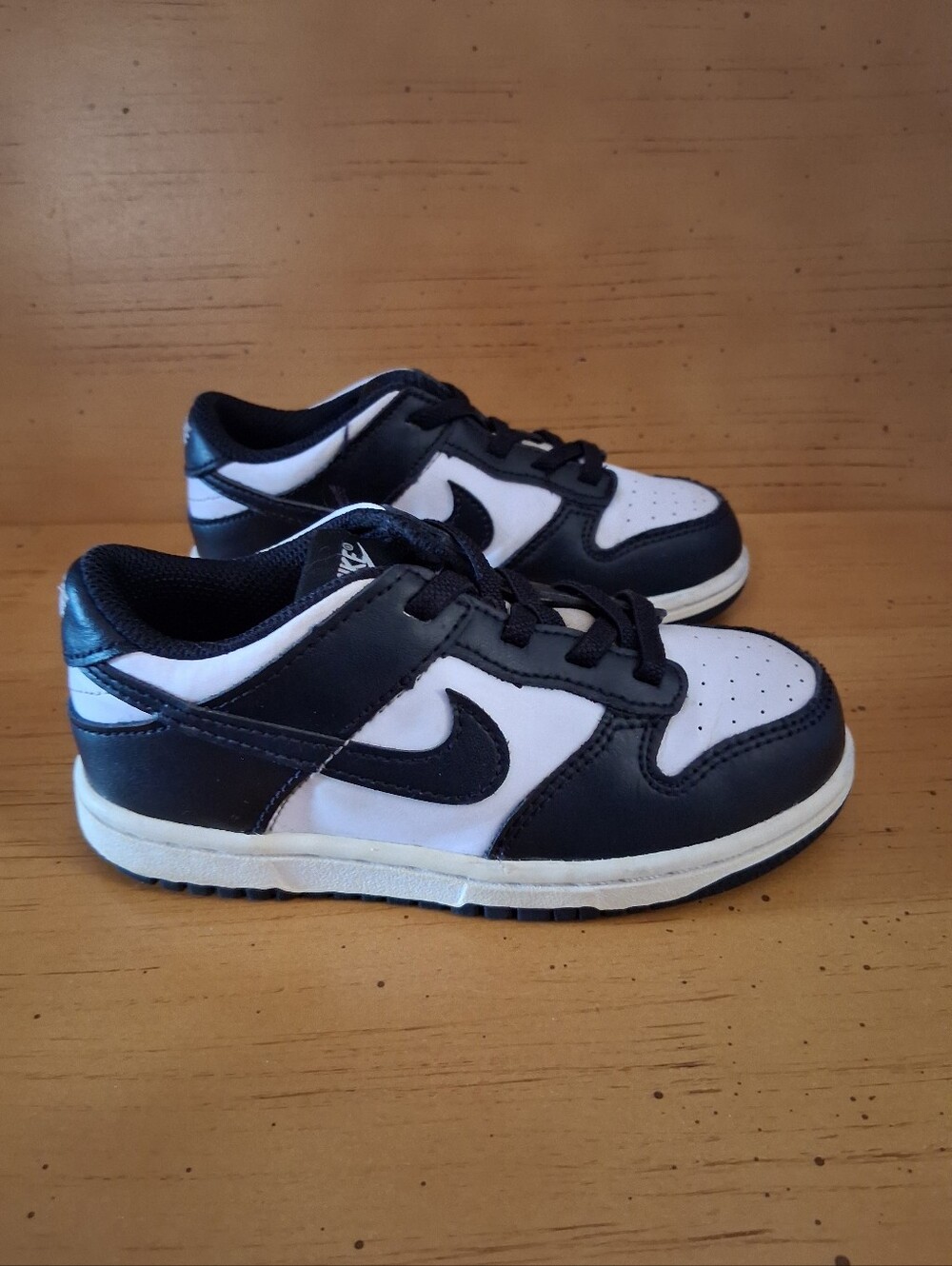 Nike Kids Black and White Low-Top Sneakers